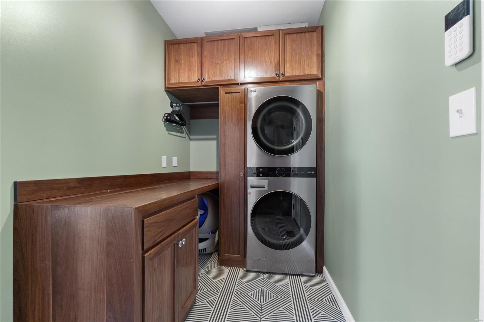 Bayhill Village #1 - Residential