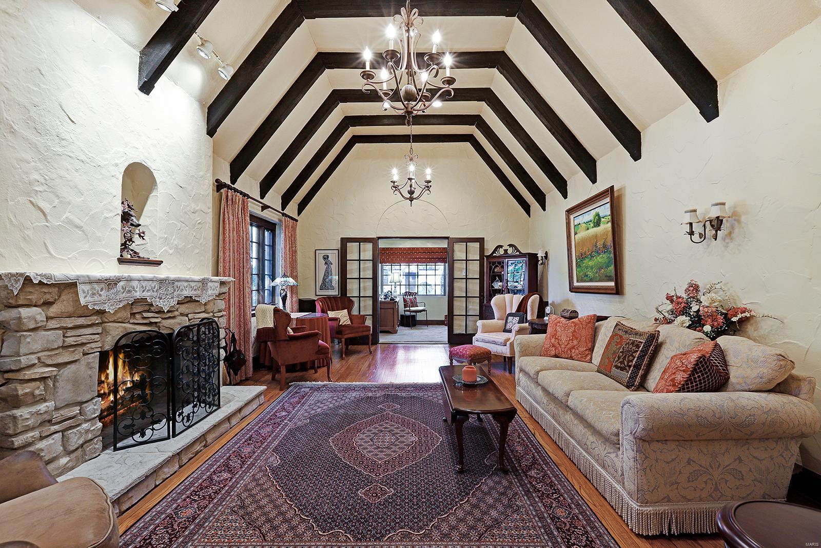 Country Club Place - Residential