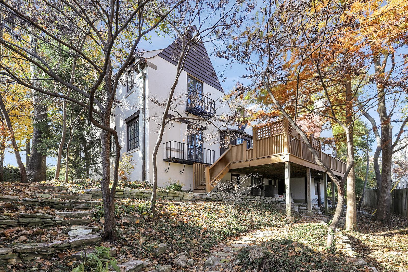 Country Club Place - Residential