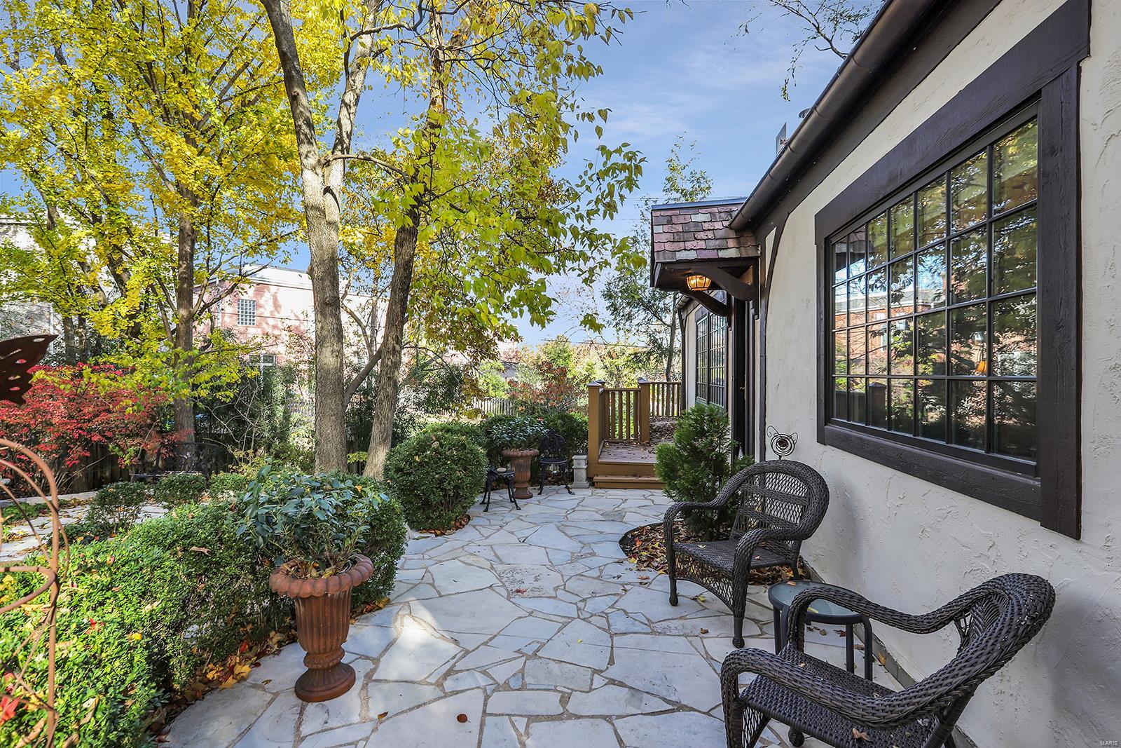 Country Club Place - Residential