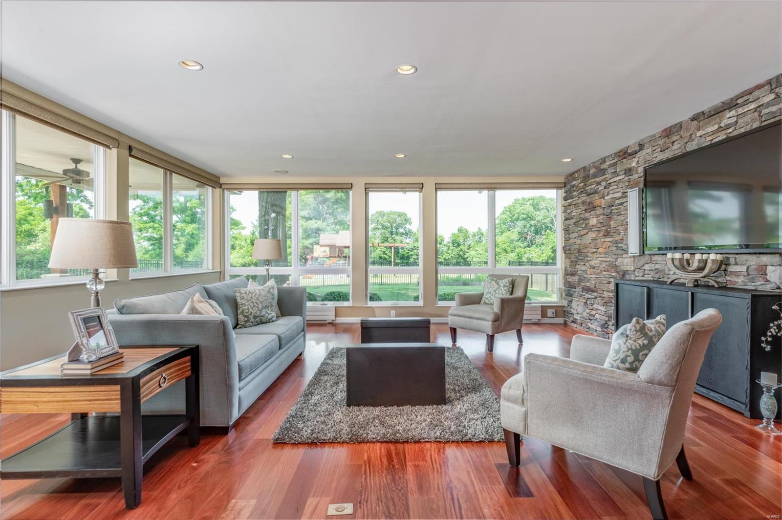 Blackberry Farm - Residential