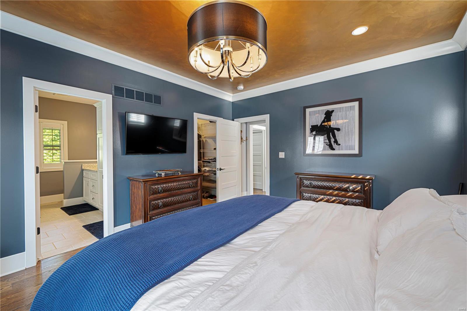 Manhattan Heights - Residential