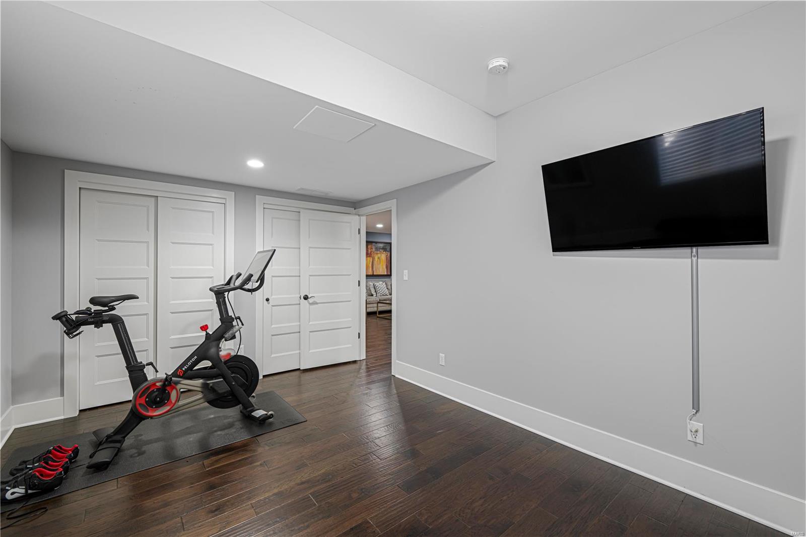 Manhattan Heights - Residential