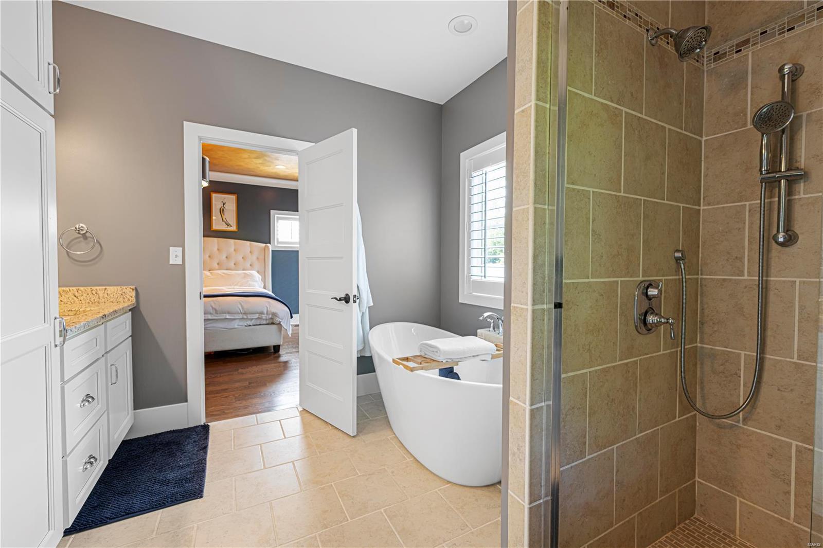 Manhattan Heights - Residential