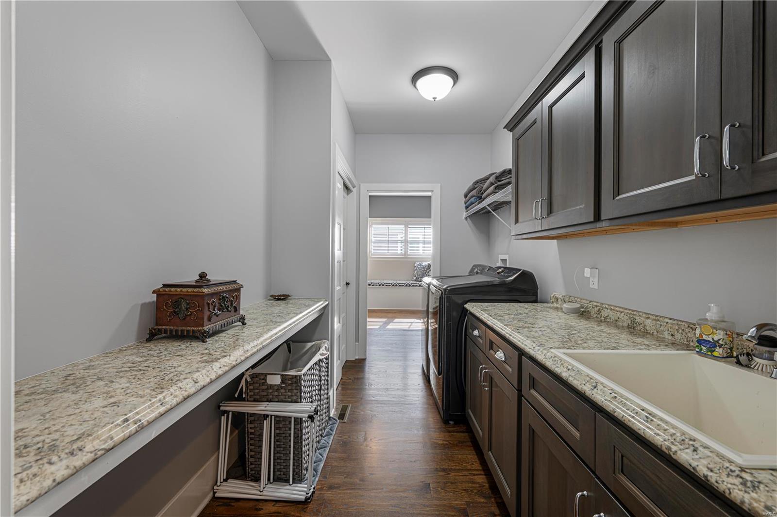 Manhattan Heights - Residential