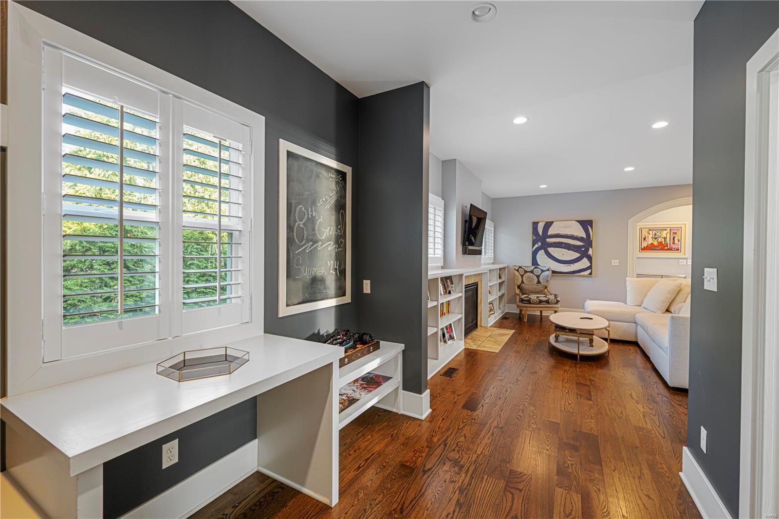 Manhattan Heights - Residential