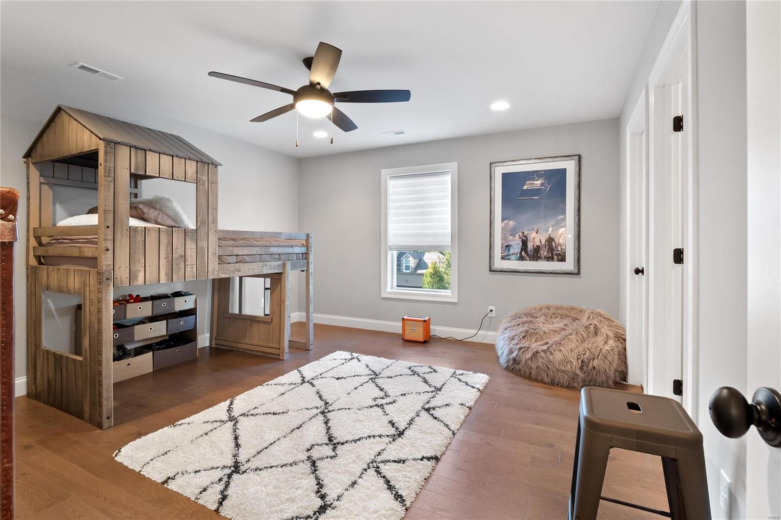 Price Lane - Residential