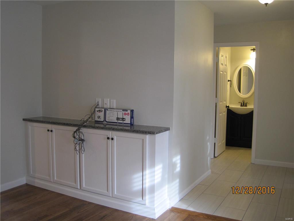 Majella Manor - Residential Lease