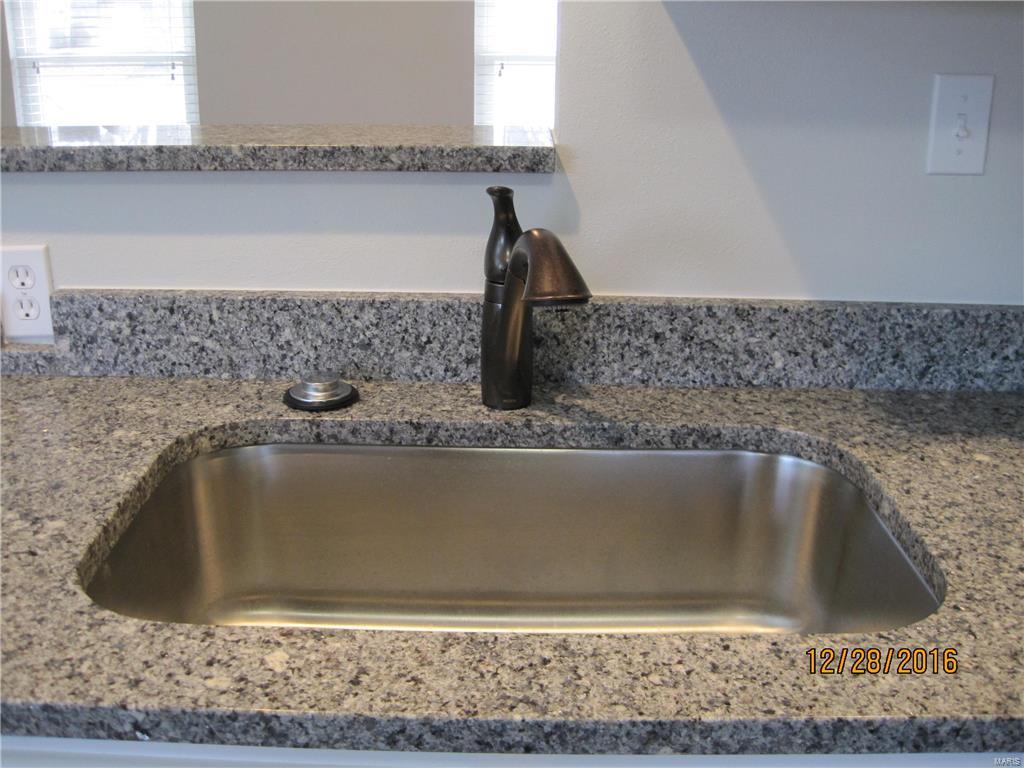 Majella Manor - Residential Lease