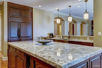 Crescent Condo - Residential