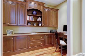 Crescent Condo - Residential