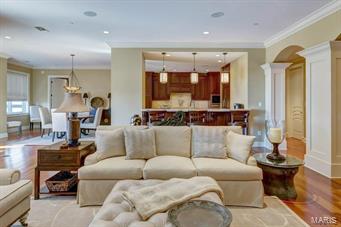 Crescent Condo - Residential