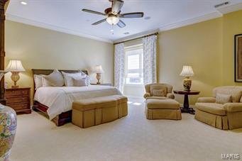 Crescent Condo - Residential