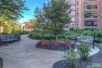 Crescent Condo - Residential