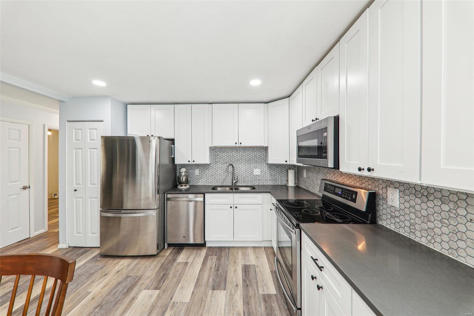 River Oaks 3 - Residential