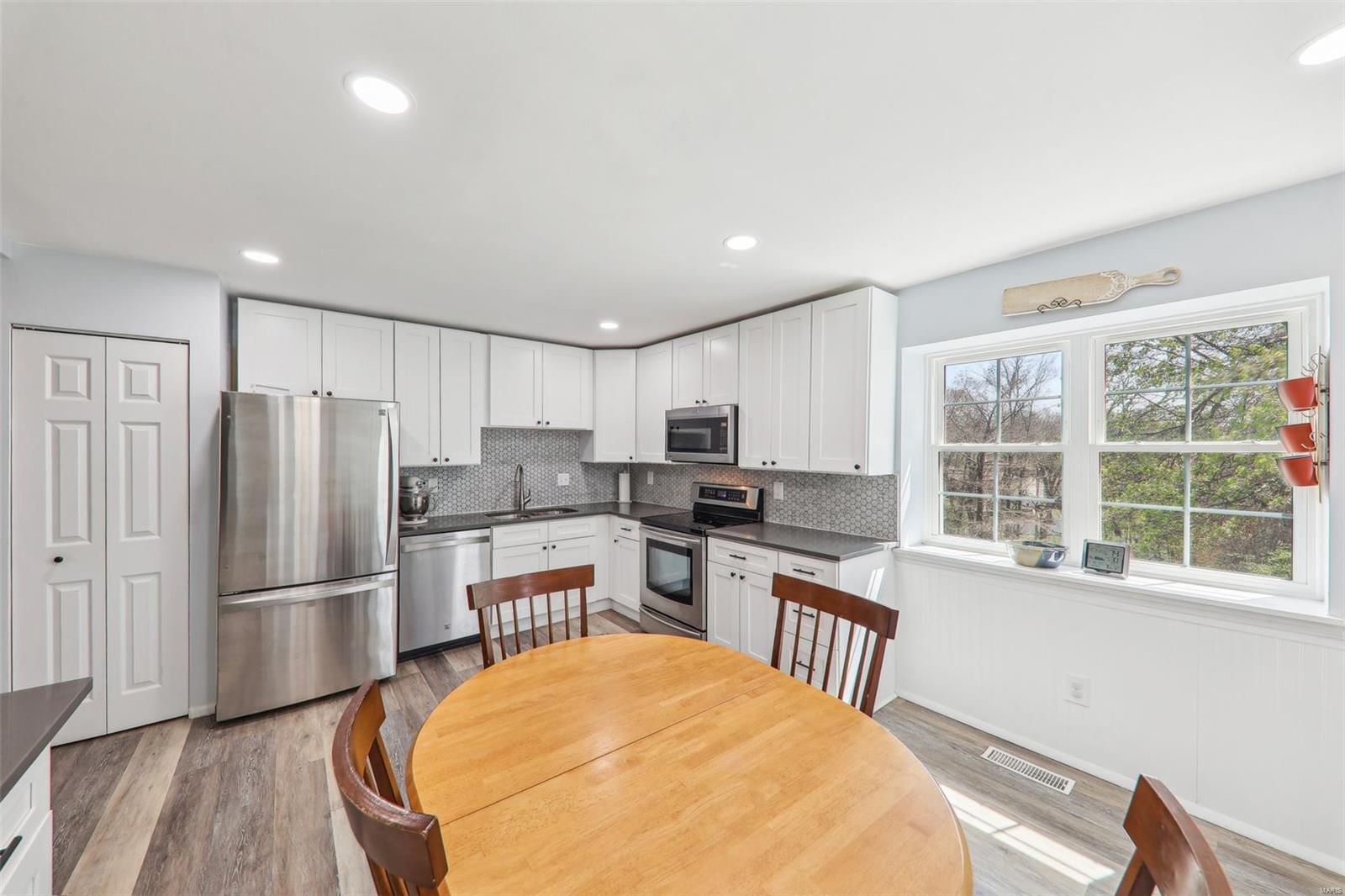 River Oaks 3 - Residential