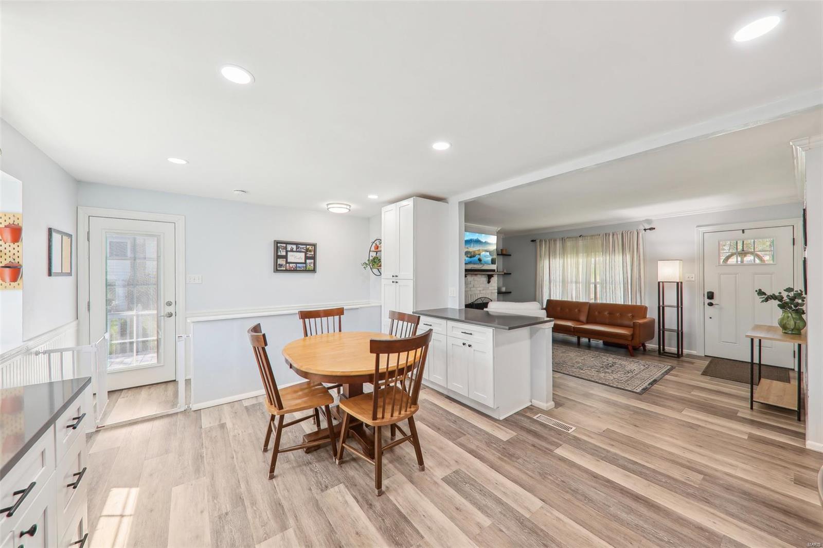 River Oaks 3 - Residential