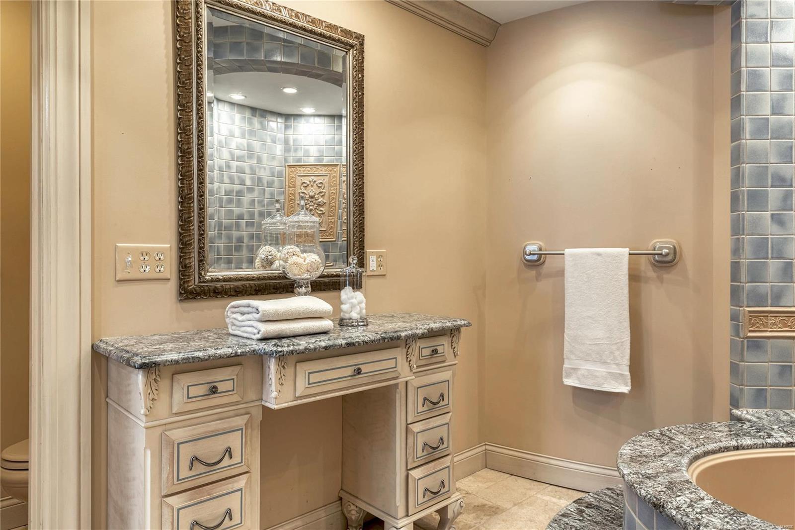 Somerset Downs 2 - Residential