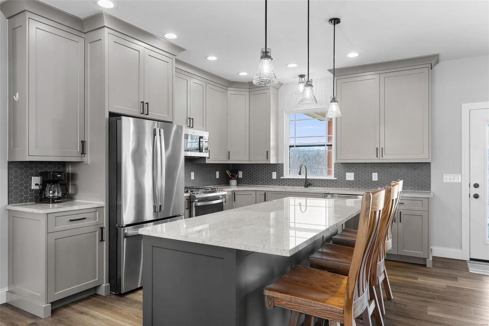 25 Gregory Michael Ln