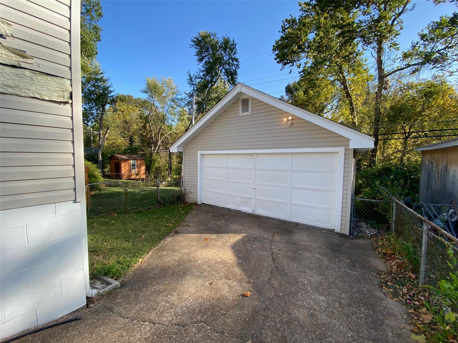 Lower Ladue Hills - Residential