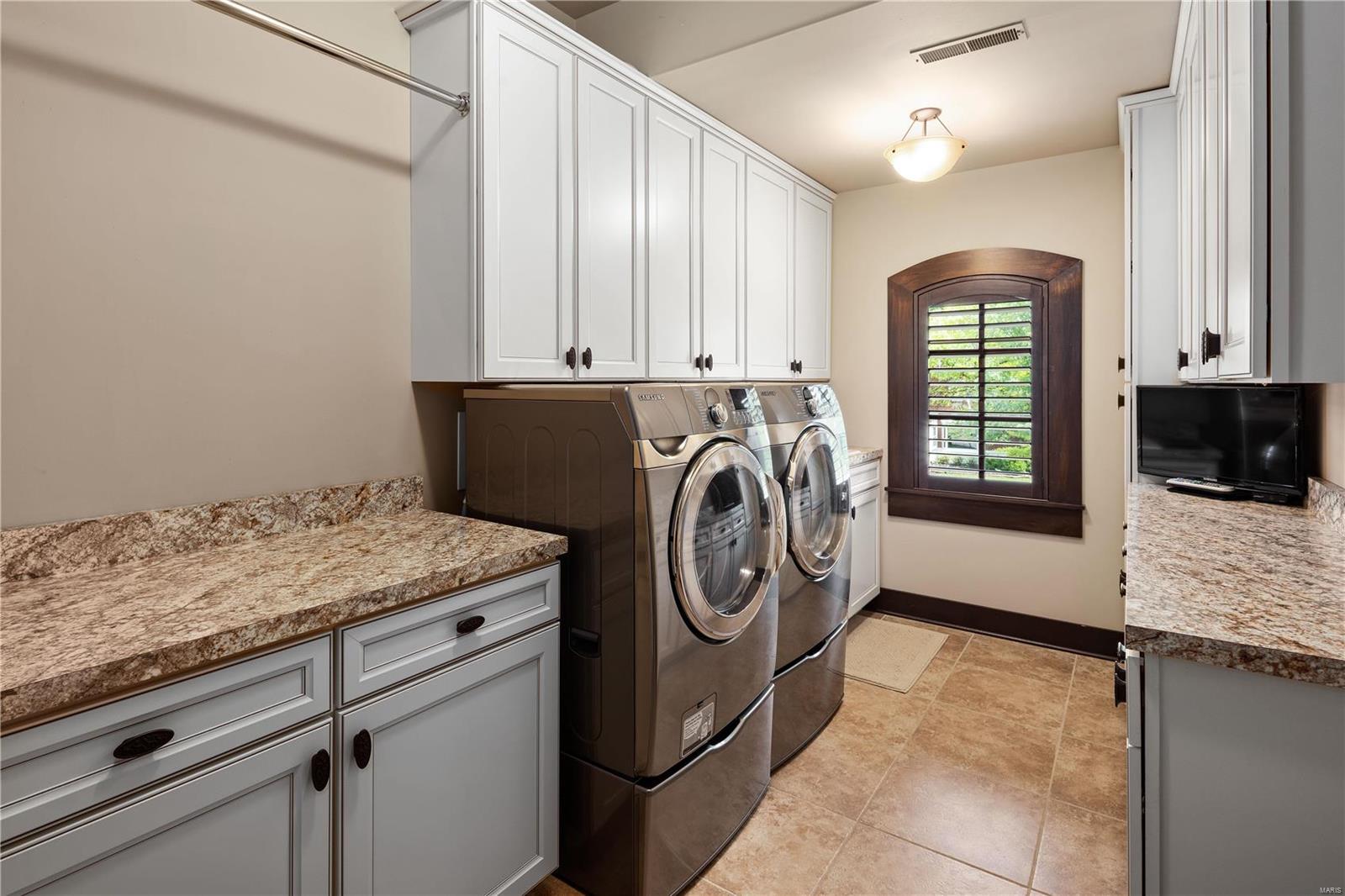 Clayton Gardens 2 - Residential