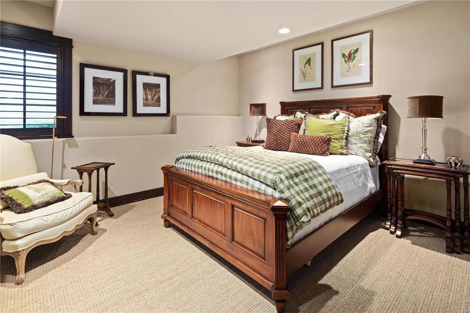 Clayton Gardens 2 - Residential