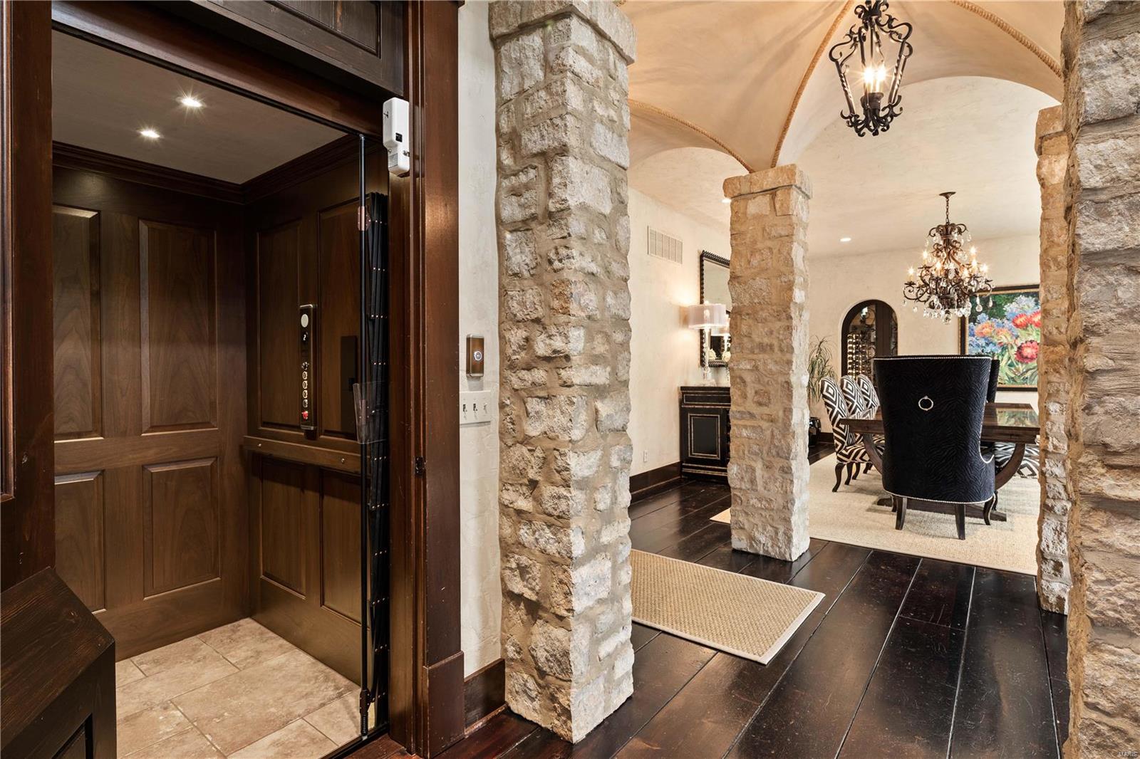 Clayton Gardens 2 - Residential