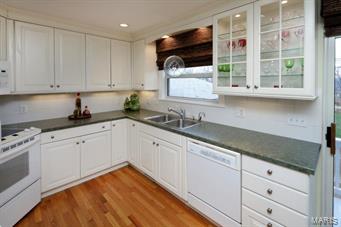 Huntleigh South 2 - Residential
