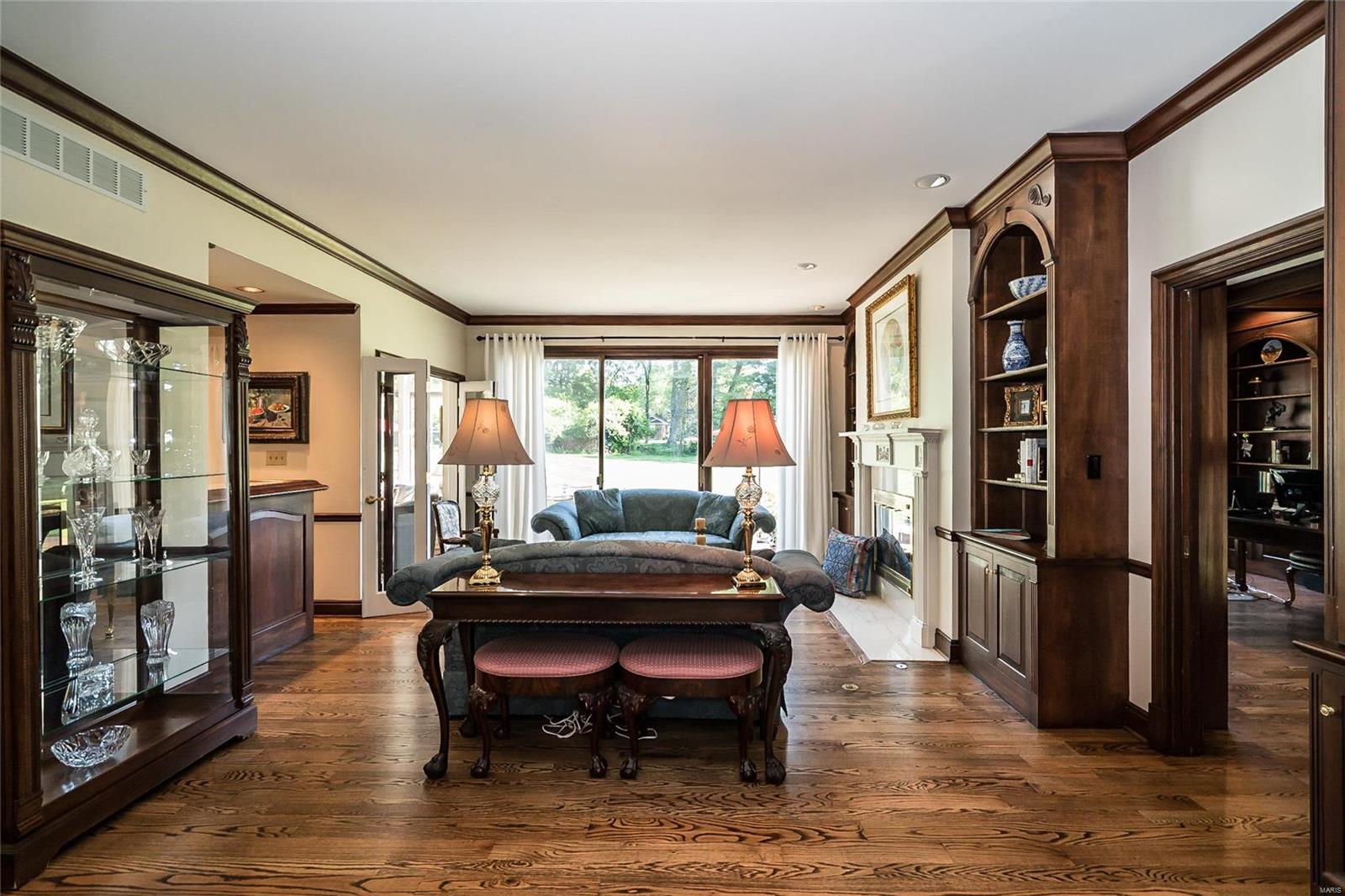 Dubon Lane - Residential