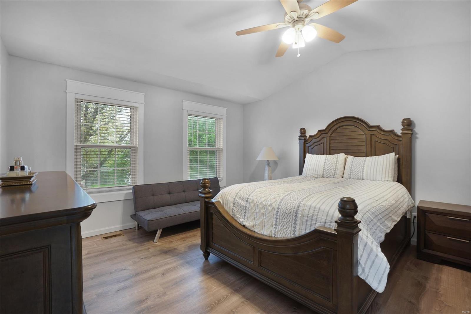 St Peters, Missouri 63376, United States, 3 Bedrooms Bedrooms, ,4 BathroomsBathrooms,Residential,Active,112990