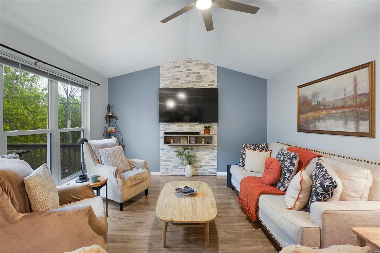 St Peters, Missouri 63376, United States, 3 Bedrooms Bedrooms, ,4 BathroomsBathrooms,Residential,Active,112990