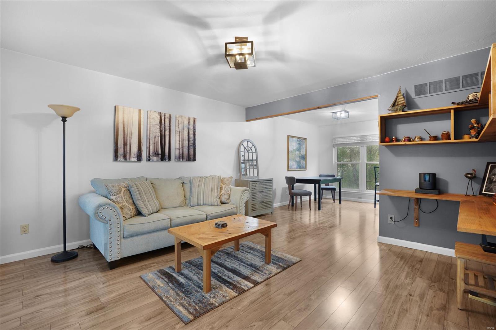 St Peters, Missouri 63376, United States, 3 Bedrooms Bedrooms, ,4 BathroomsBathrooms,Residential,Active,112990