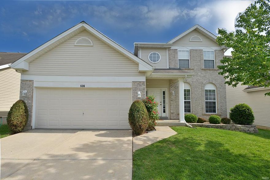 Welcome to this beautiful 2 story, 3 bedroom, and 3 1/2 bathroom home. Walk into a large open living room with 9 foot ceilings accompanied by beautiful windows allowing for plenty of natural lighting. From the bright and sunny kitchen to the cozy breakfast nook that leads to a stunning composite deck, that was recently built, it's perfect for all your summer entertaining and BBQ's. Not to mention the large leveled backyard. The upstairs has 3 bedrooms. The oversized master suite has large vaulted ceilings and a master bath with a his and hers sink and walk in closets. The basement is completely finished with an additional full bath with a walk out!!!