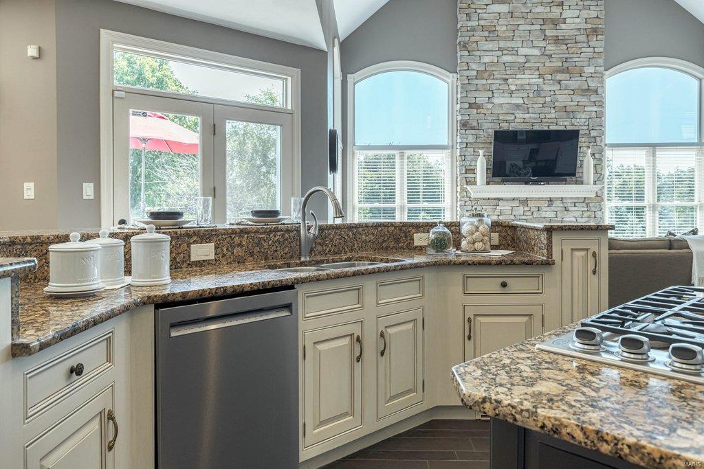 Camelot - Residential