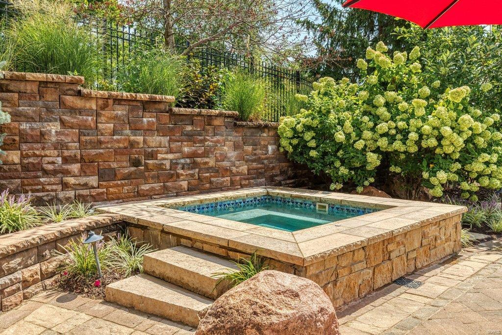 Camelot - Residential