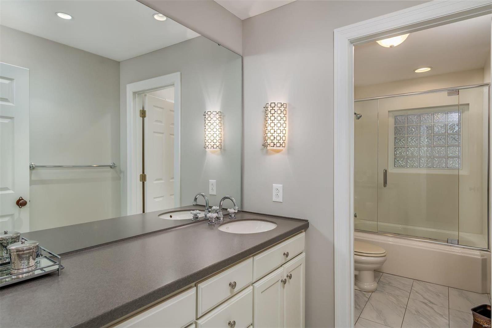 Mosley Acres - Residential