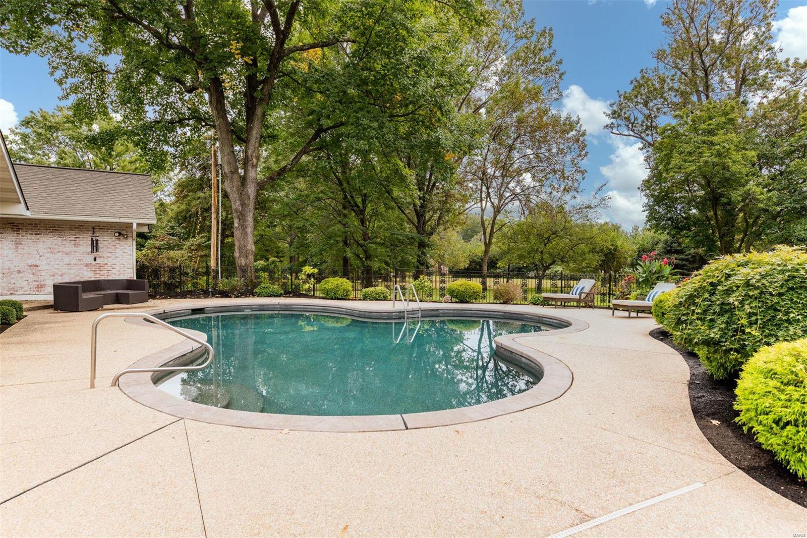 Mosley Acres - Residential