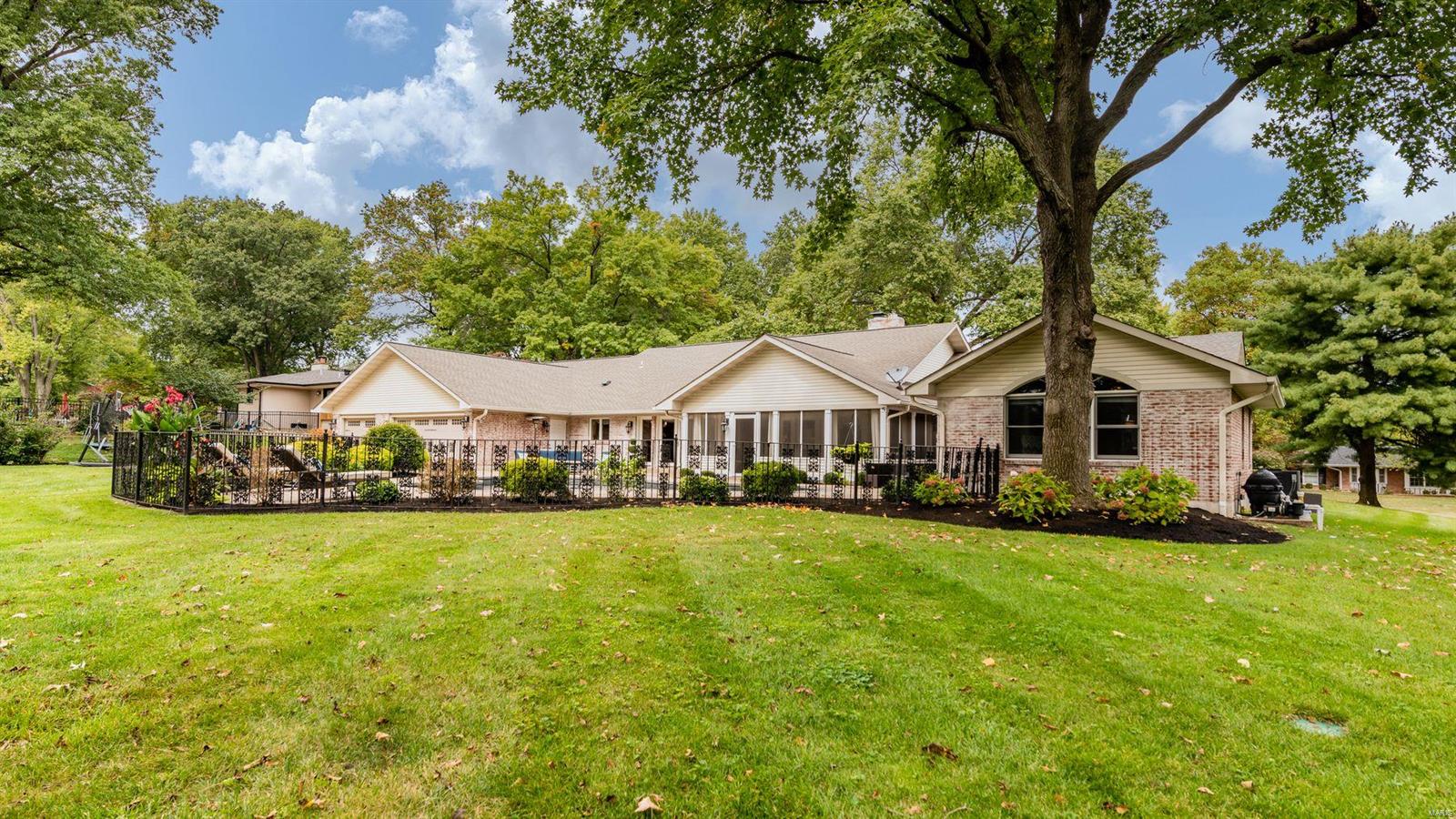 Mosley Acres - Residential