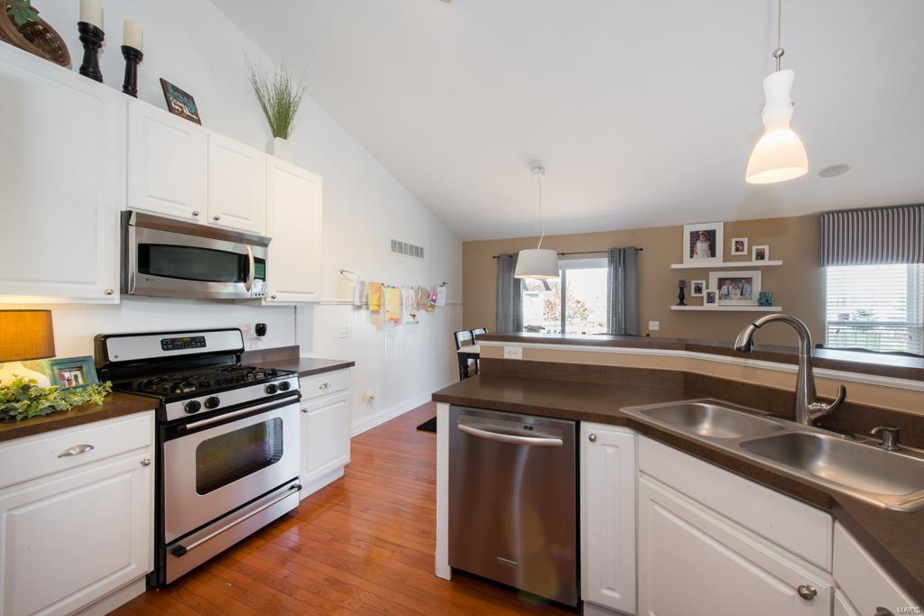 The Manors At Glenbrook - Residential