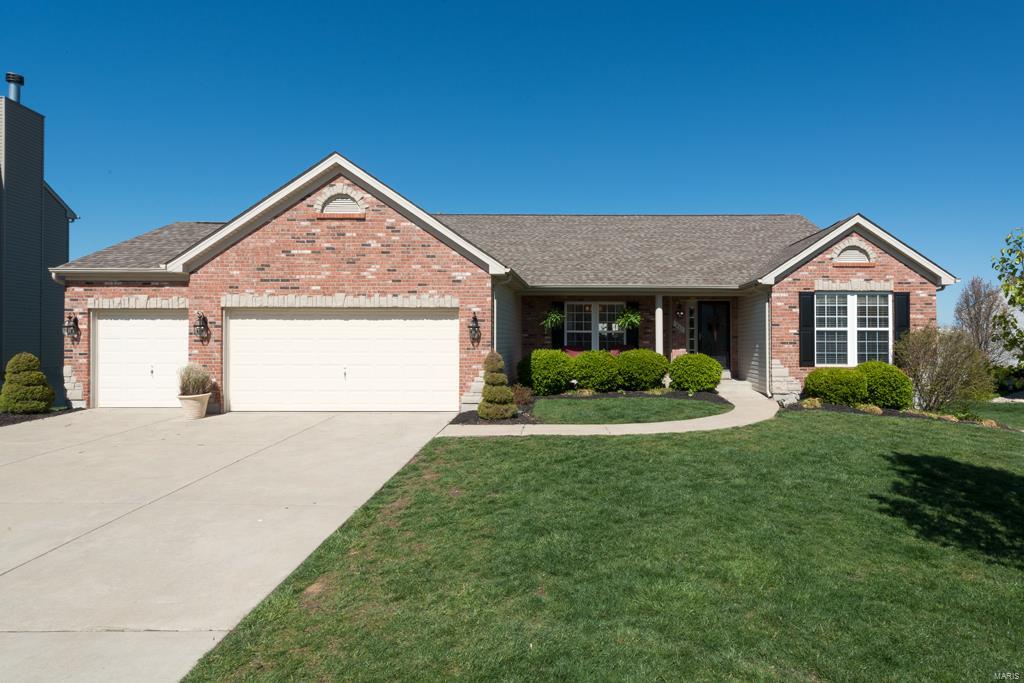 The Manors At Glenbrook - Residential