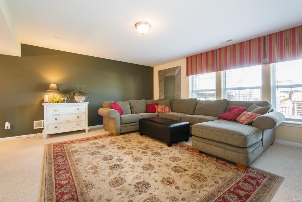 The Manors At Glenbrook - Residential