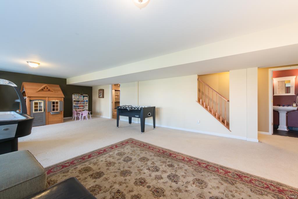 The Manors At Glenbrook - Residential