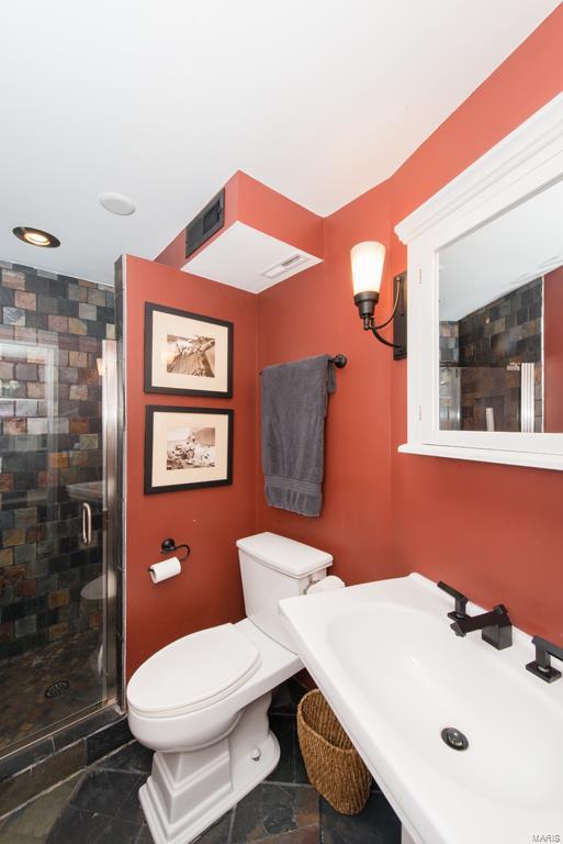 The Manors At Glenbrook - Residential