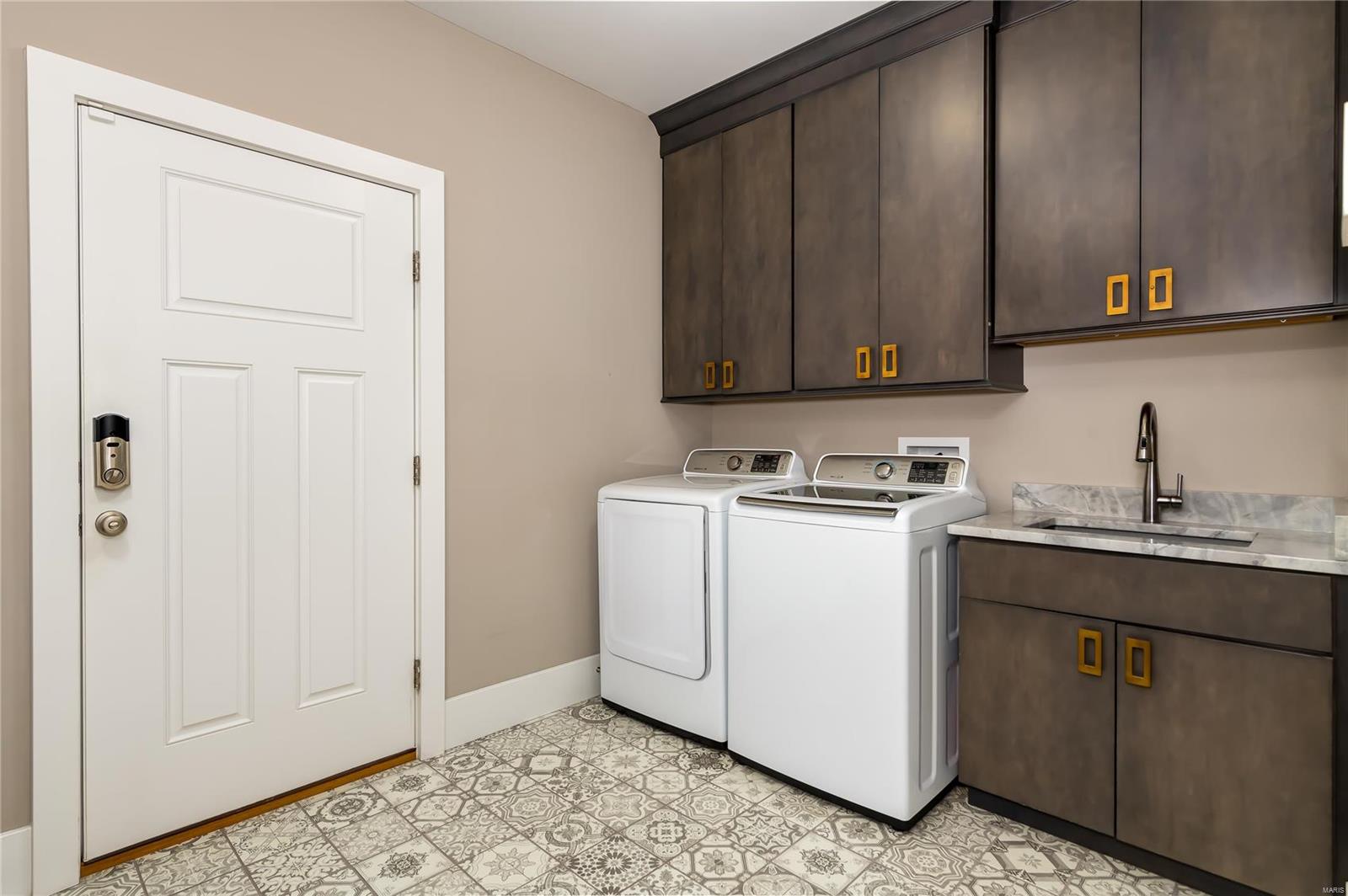 Clayton Road Park - Residential