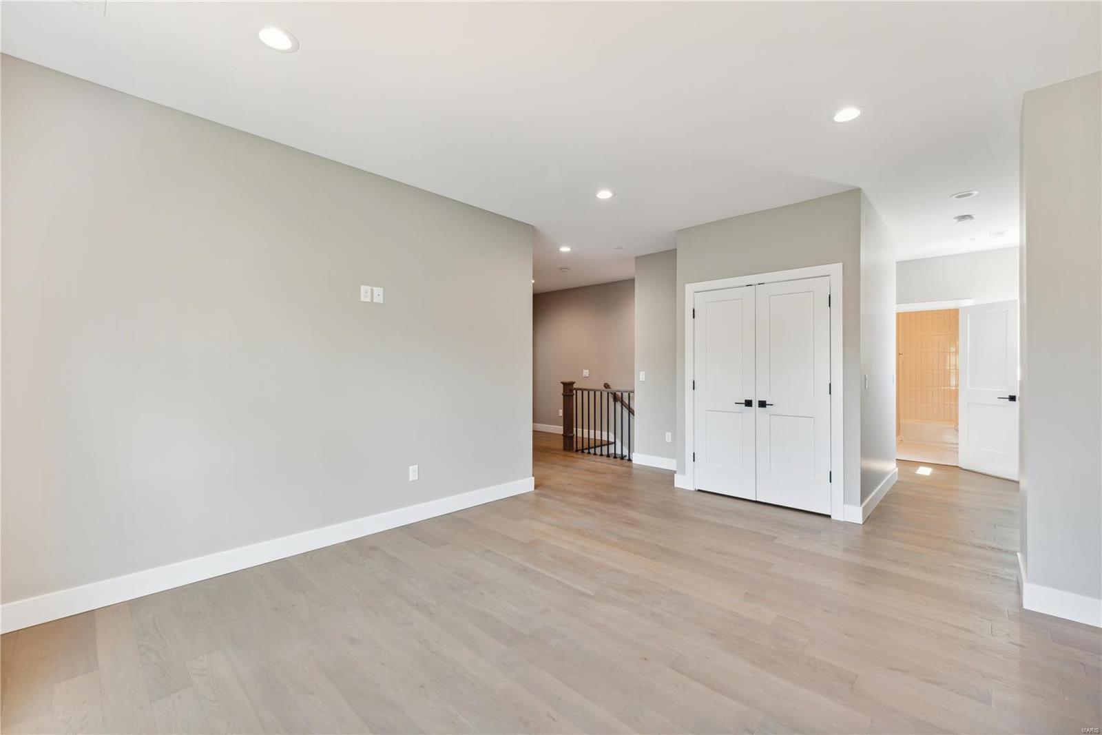 Warson View - Residential