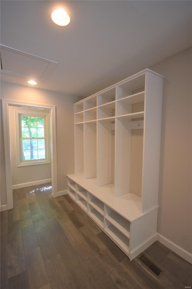 Twin Farms Road 1 - Residential