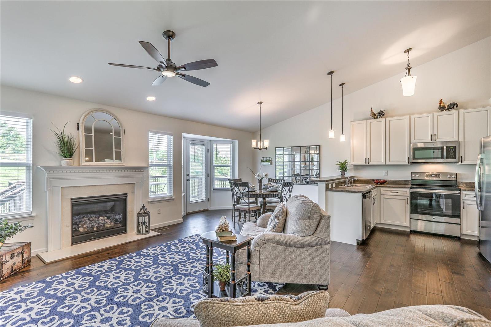 Arbors Of Rockwood One The - Residential