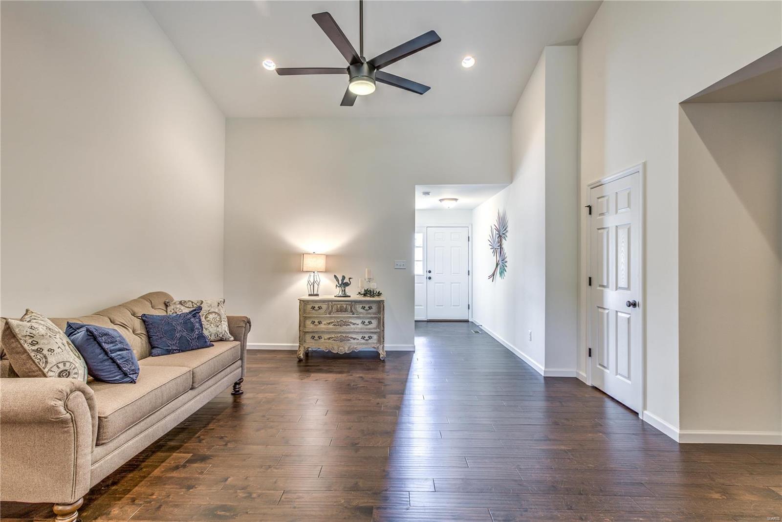 Arbors Of Rockwood One The - Residential