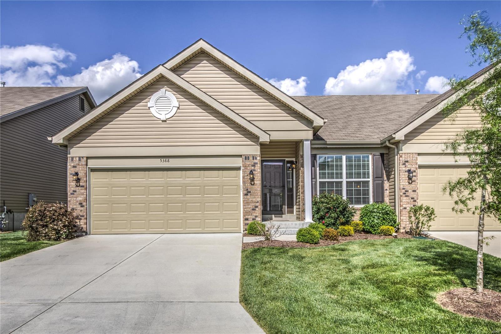 Arbors Of Rockwood One The - Residential