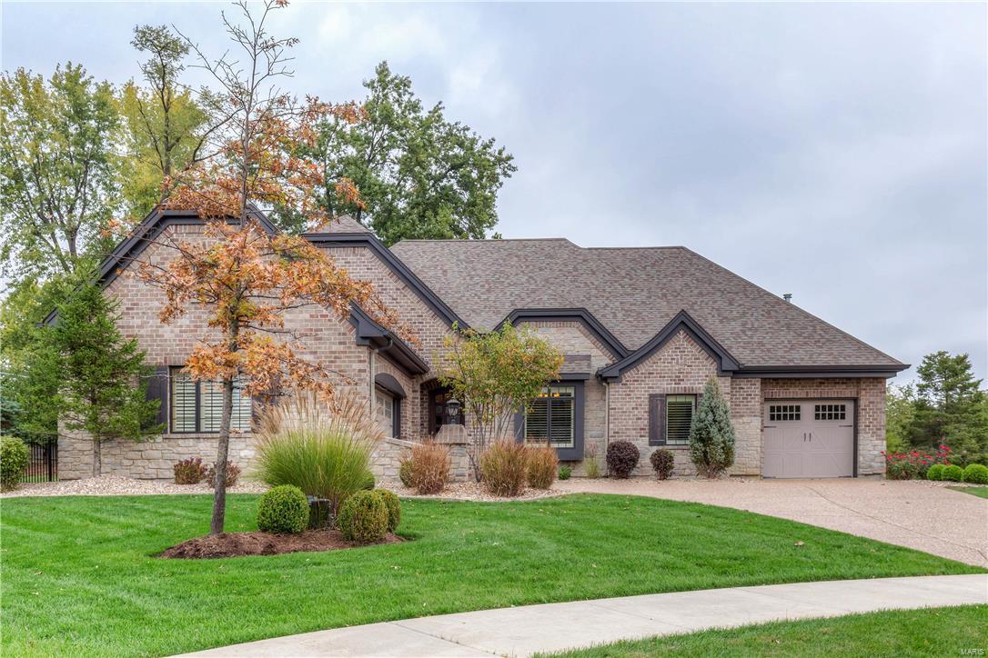 Ladue Court Villas - Residential